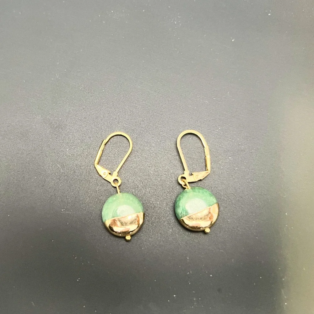 Green Jade‎ Gold Tone Leverback Drop Earrings Round Color Block Dangle Jewelry